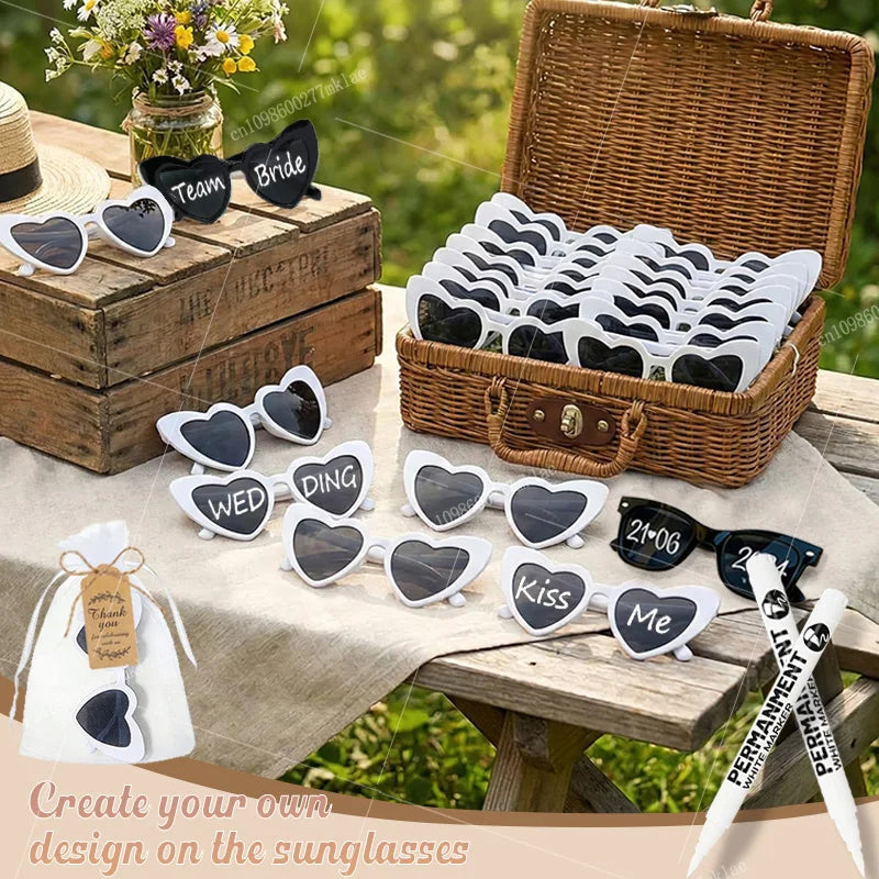 Gafas de corazón personalizables para boda y despedida de soltera con rotuladores DIY, perfectas como regalo para invitados y photocall.