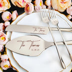Set personalizado para cortar pastel de boda con grabado láser elegante