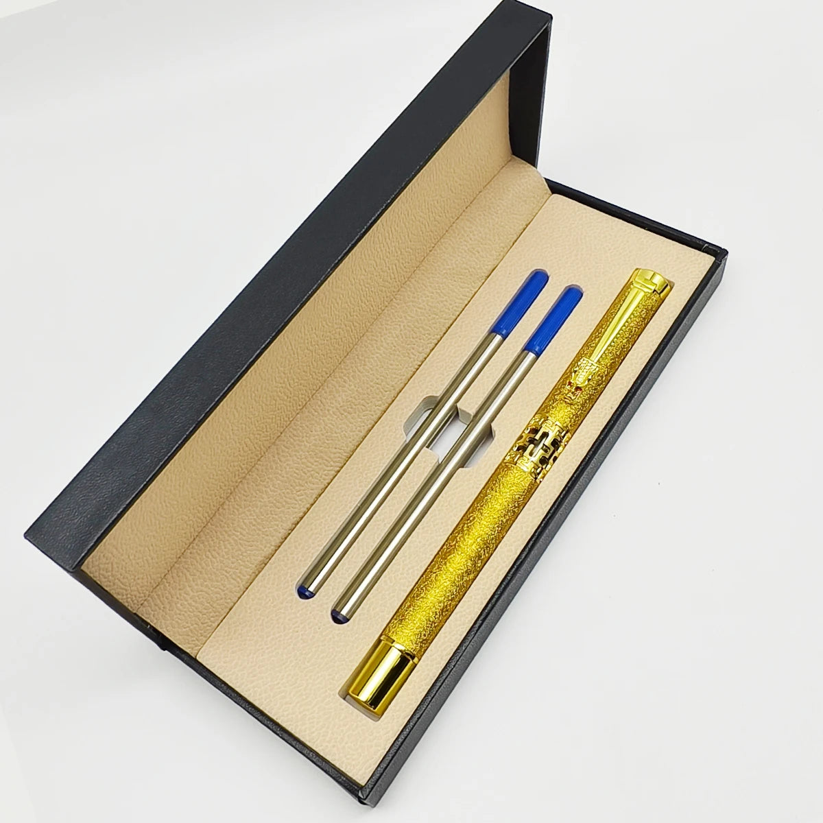 Bolígrafo metálico personalizado con diseño de dragón, grabado láser de nombre o logo, estilo elegante para negocios, firmas y regalos corporativos de lujo.