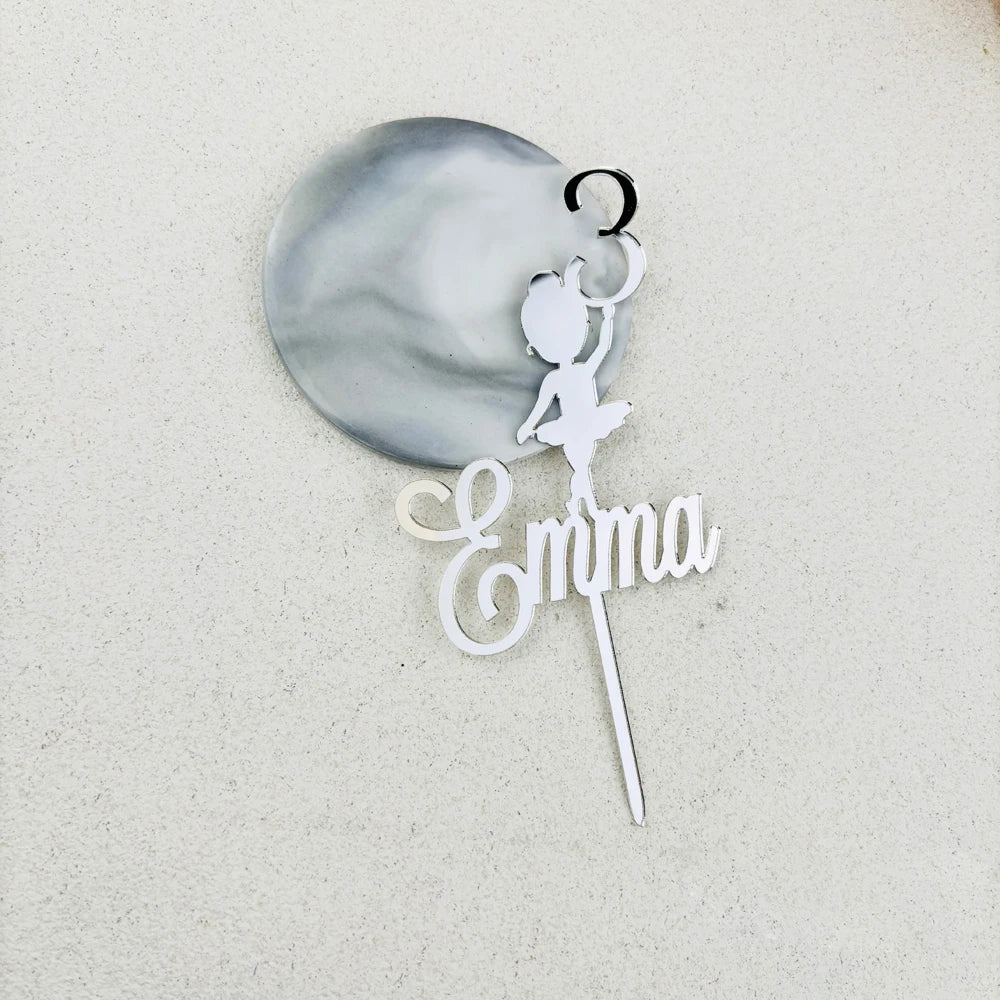 Topper acrílico personalizado para pastel con nombre y edad