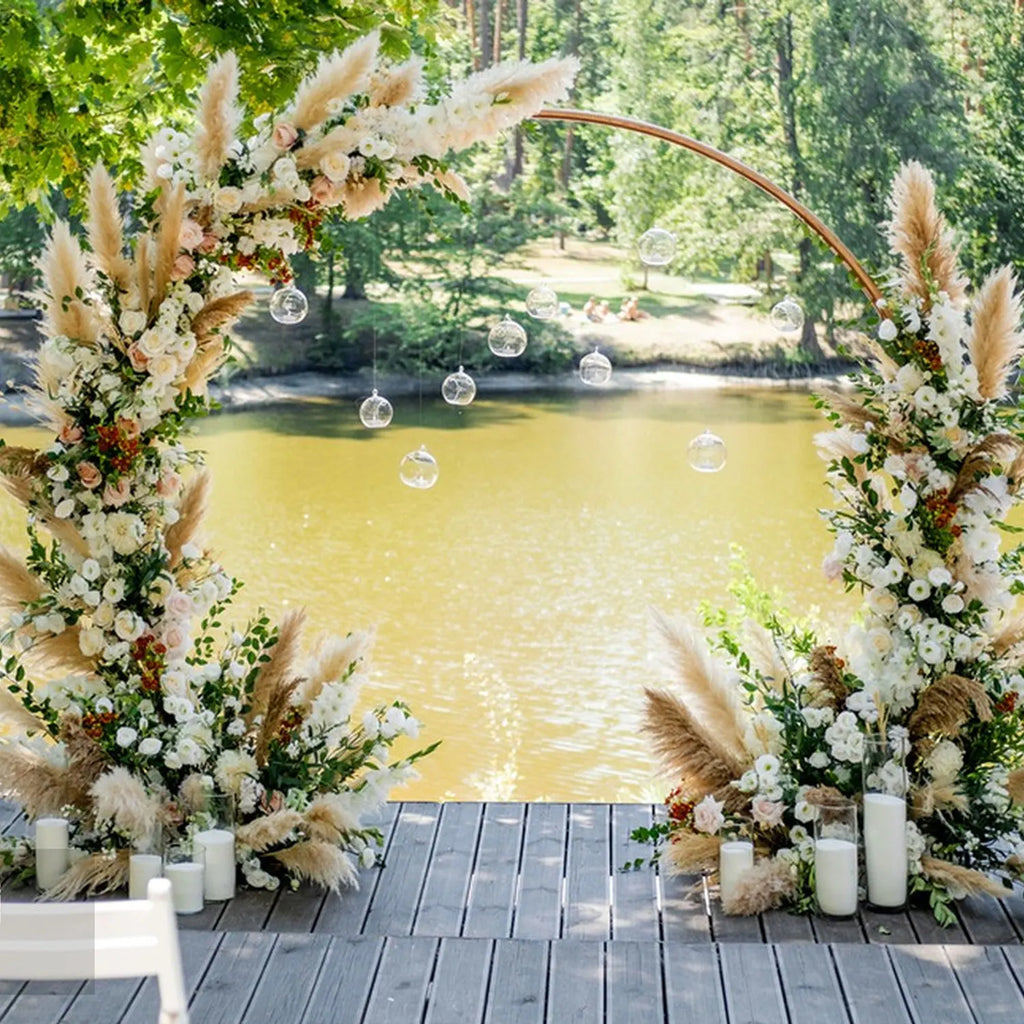 Arco Metálico Redondo Dorado para Bodas