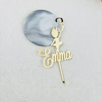 Topper acrílico personalizado para pastel con nombre y edad