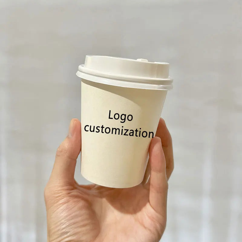 Vasos de papel personalizados de 250ml con nombre o logo, desechables y ecológicos, ideales para fiestas, bodas y eventos con diseño personalizado elegante.